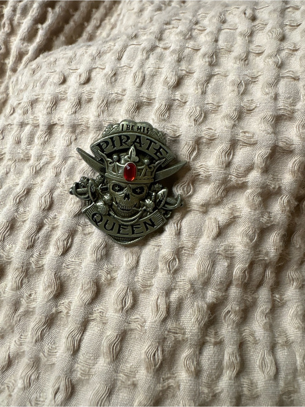 AUTHENTIC DISNEY TRADING PIN LOT - Picture 5 of 16